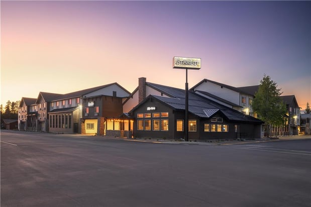 Images Starlite Yellowstone, Tapestry Collection by Hilton