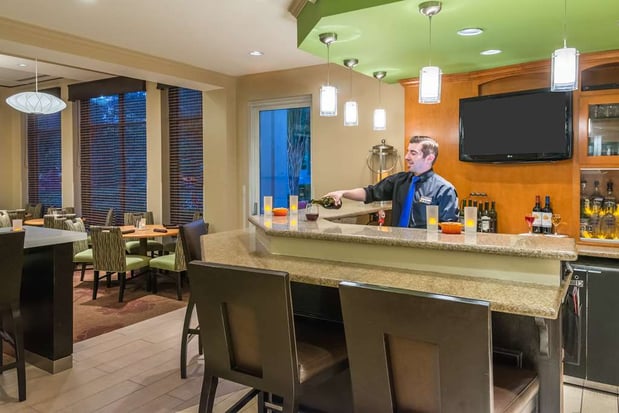 Images Hilton Garden Inn Atlanta North/Alpharetta