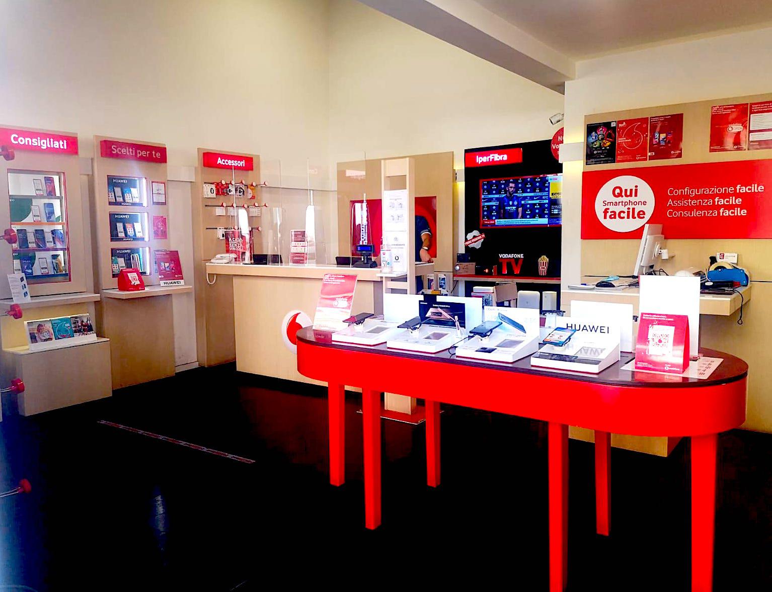 Vodafone Store Via Vittorio Veneto Via Vittorio Veneto 25