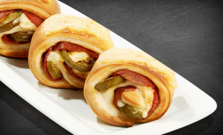 8 Pizzabrötchen Jalapeños