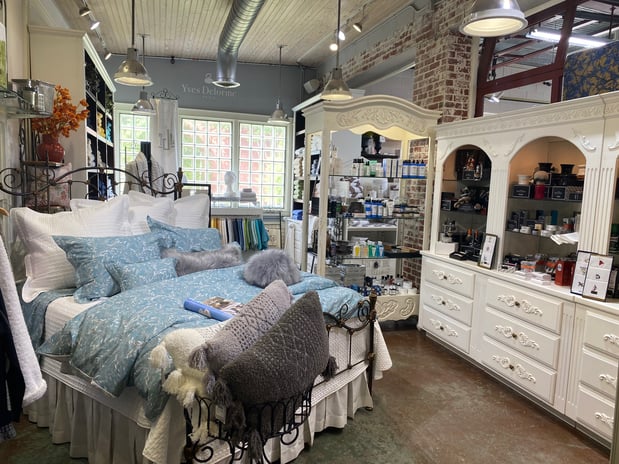 Images Opulence of Southern Pines