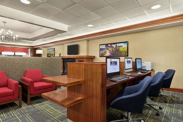 Images Hampton Inn & Suites Frederick-Fort Detrick