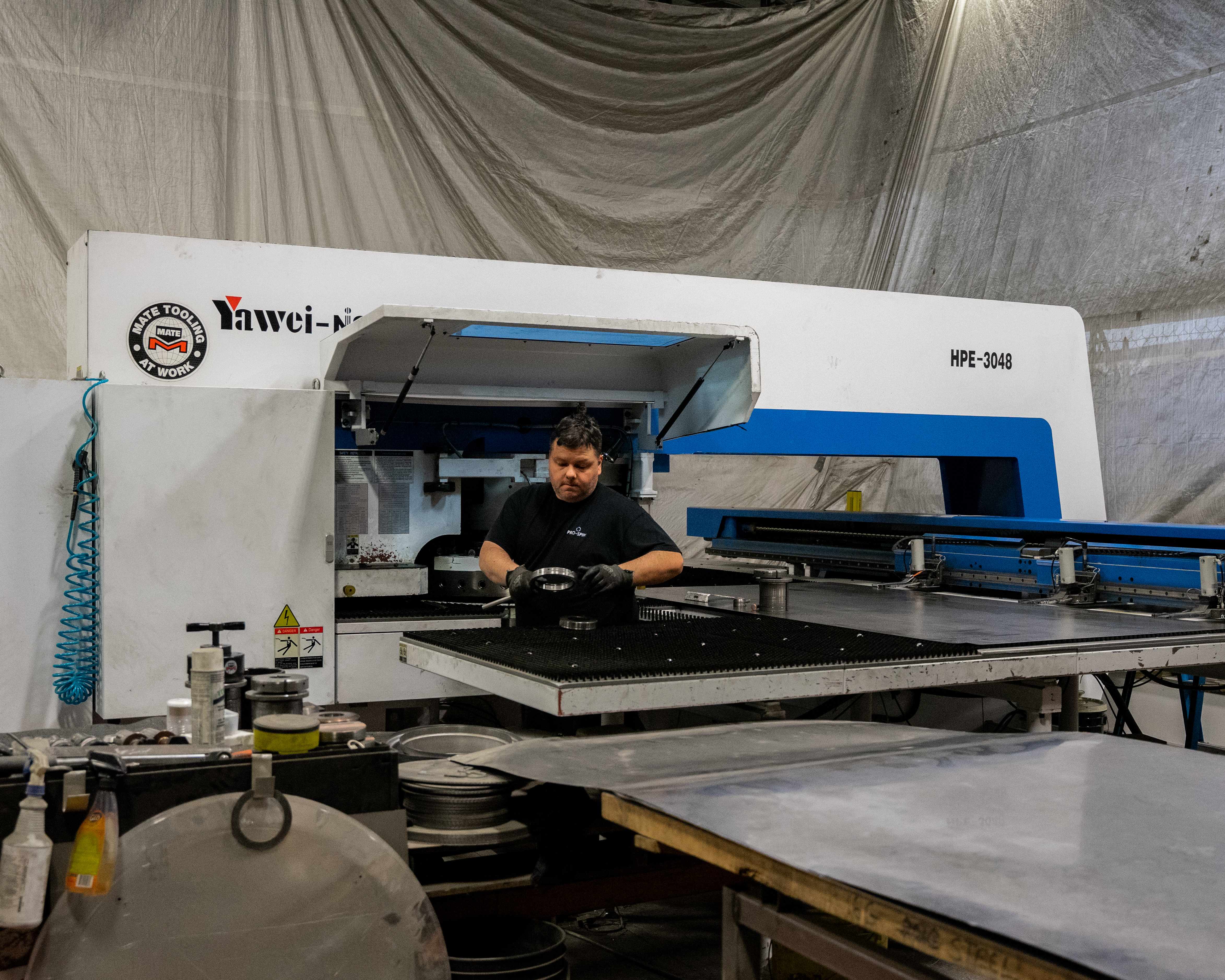 Images Repoussage de metal spinning Pro-spin