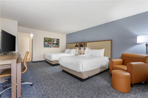 Images Best Western Plus A Wayfarer's Inn and Suites