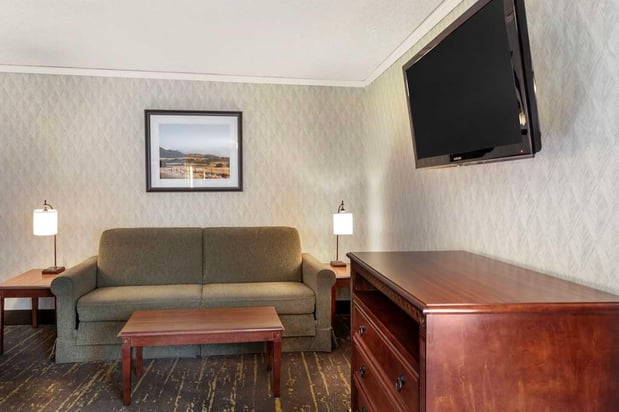 Images Best Western Plus Black Oak
