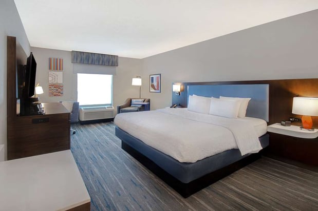 Images Hampton Inn & Suites Dayton-Vandalia