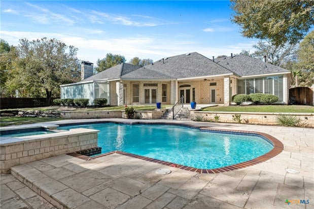 Images Mary Jane Roach Realty