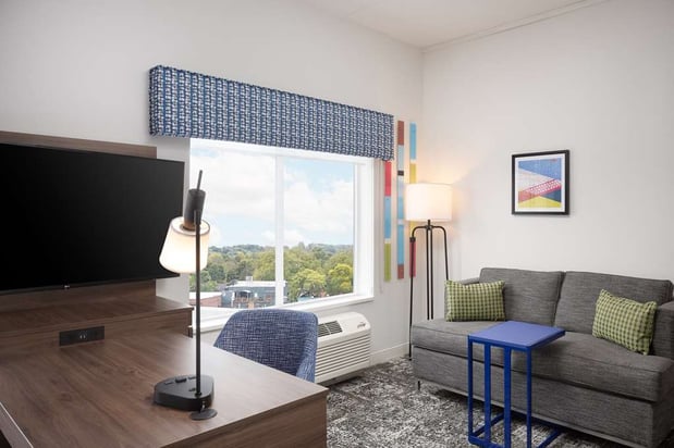 Images Hampton Inn & Suites Rochester Downtown