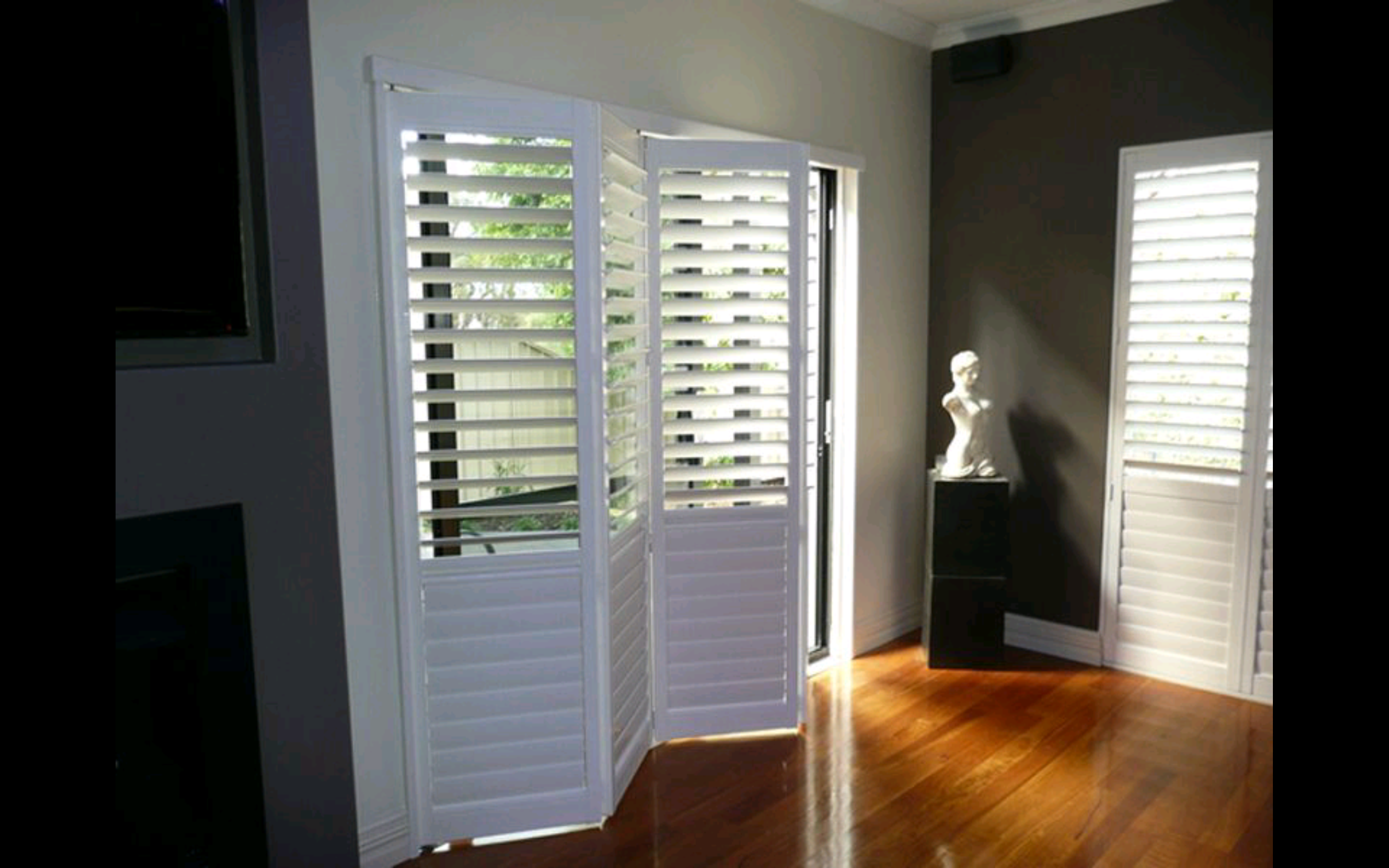 Image 8 | 805 Shutters Shades & Blinds