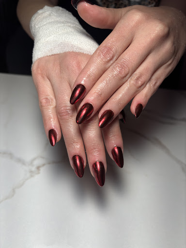 Images StarLuxe Nails & Spa Lounge