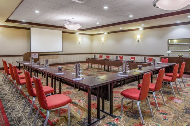 Images Crowne Plaza Anchorage-Midtown by IHG