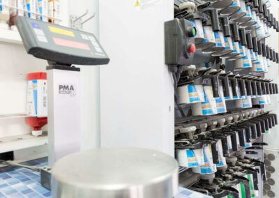 Wystrach GmbH Karosserie- & Lackierzentrum I Unfallinstandsetzungen I Autoglas-Service, Wilhelm-Maybach-Straße 13 in Fellbach