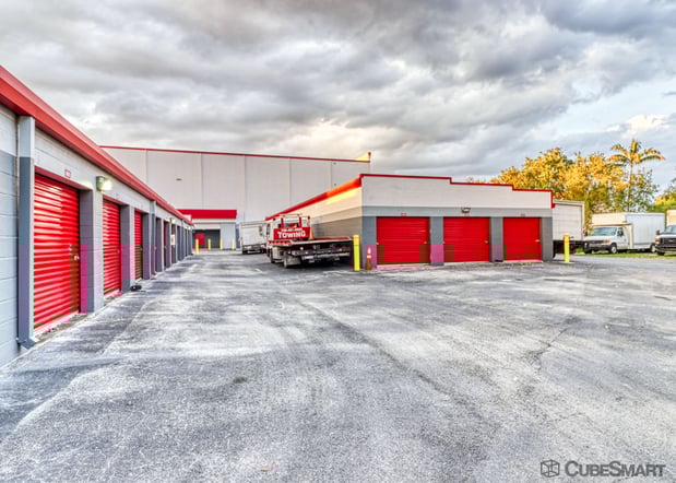 Images CubeSmart Self Storage