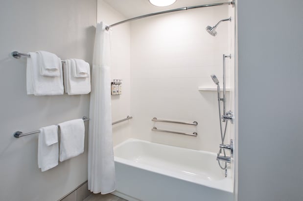 Images Holiday Inn Express & Suites West Monroe by IHG