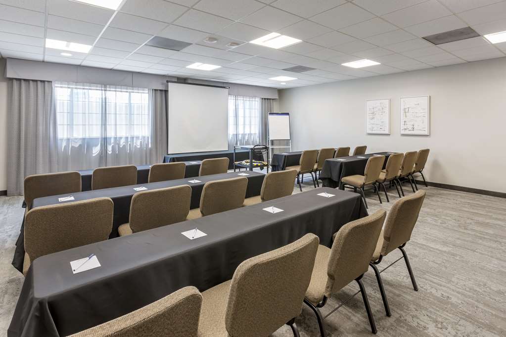 Best Western Plus CottonTree Inn