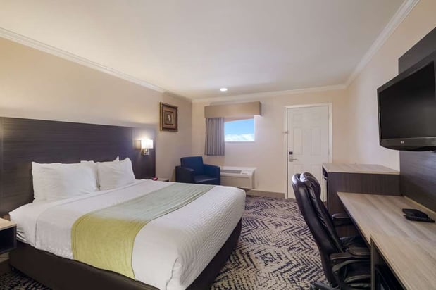 Images SureStay by Best Western Rockdale
