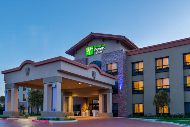 Images Holiday Inn Express & Suites Atascadero, an IHG Hotel