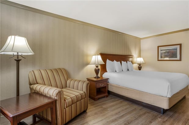 Images Best Western Plus Morristown Inn