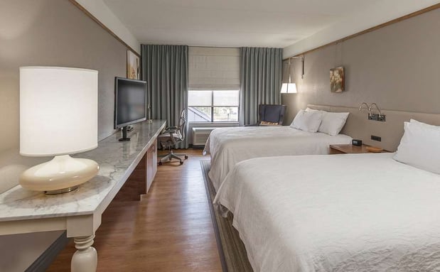 Images Hilton Garden Inn Springfield, NJ