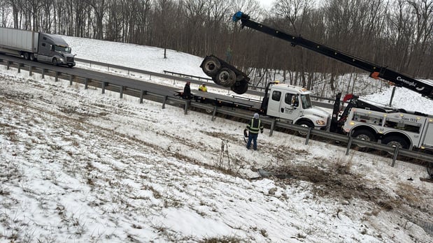 Images Carnaghi Towing & Repair Inc