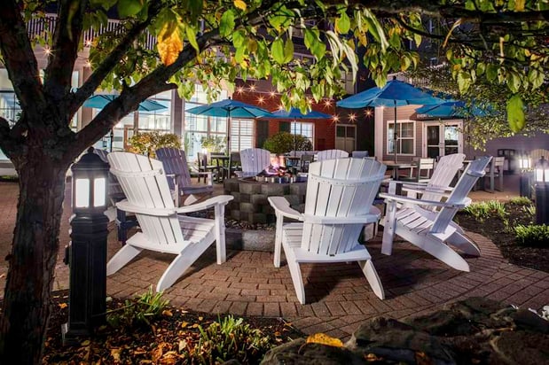 Images Hilton Garden Inn Freeport Downtown