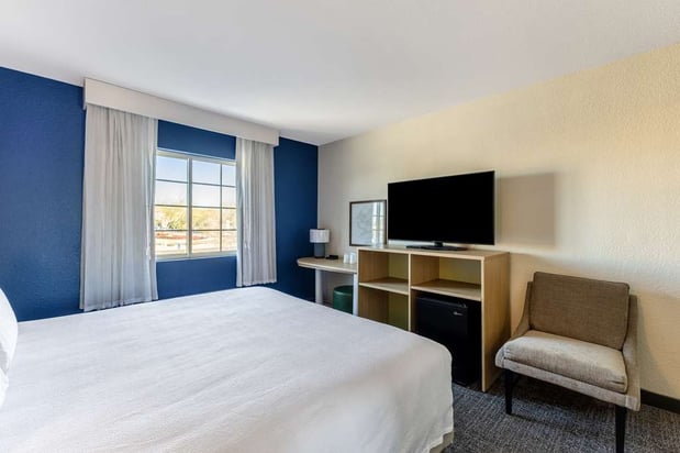 Images Spark by Hilton Glendale Phoenix North