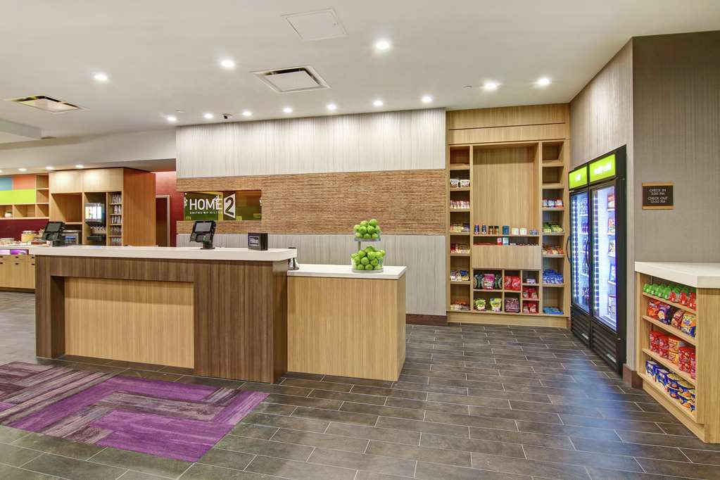Reception Home2 Suites by Hilton Edmonton South Edmonton (780)250-3000