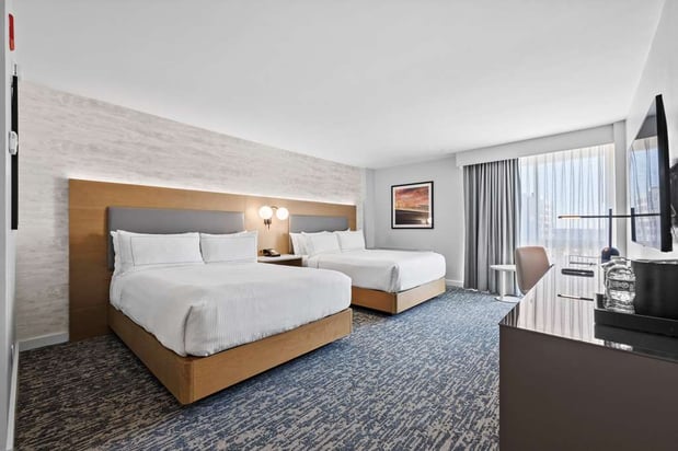 Images DoubleTree by Hilton New York JFK Airport