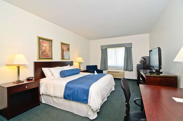 Images Best Western Gas City