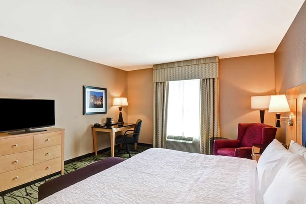 Images Hampton Inn & Suites Raleigh/Crabtree Valley