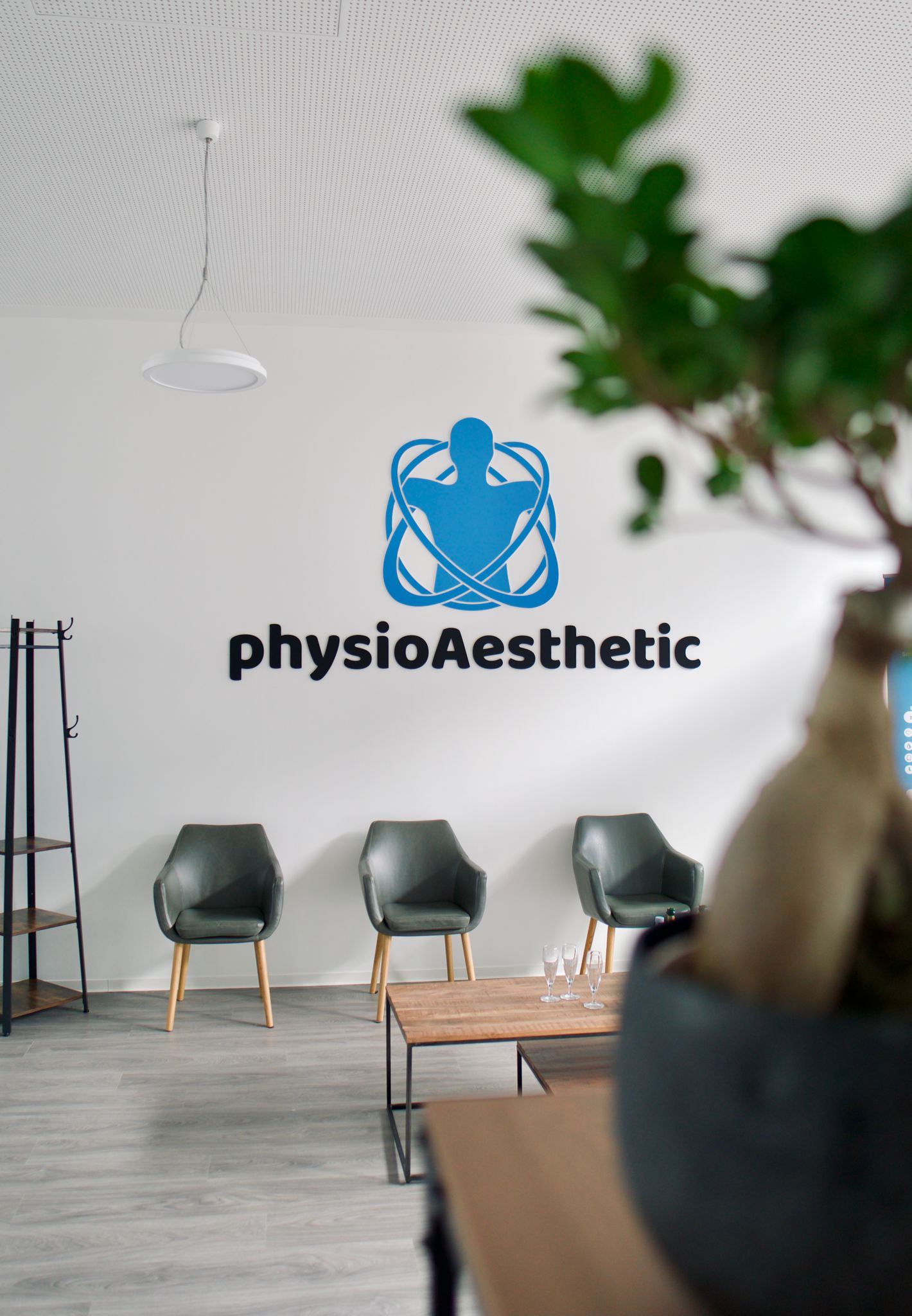 PhysioAesthetic ist Ihre Praxis für Physiotherapie in Ludwigsburg. Wir bieten Ihnen Physiotherapie, Massage, Osteopathie, Chiropraktik, Krankengymnastik, Manuelle Therapie, Lymphdrainage, sowie medizinischem Gerätetraining KGG

physiotherapie in der nähe, physiotherapeut in der nähe, massagen in der nähe, physiotherapy in der nähe, osteopathie in der nähe, krankengymnastik in der nähe, heilpraktiker in der nähe, physiotherapie in meiner nähe, physikalische therapie in der nähe, massagepraxis in der nähe, krankengymnastik nach schroth in der nähe, gute physiotherapie in der nähe, osteopath in meiner nähe, massage in meiner nähe,   massage, physiotherapie, osteopathie, heilpraktiker, krankengymnastik, lymphdrainage, fussreflexzonen
