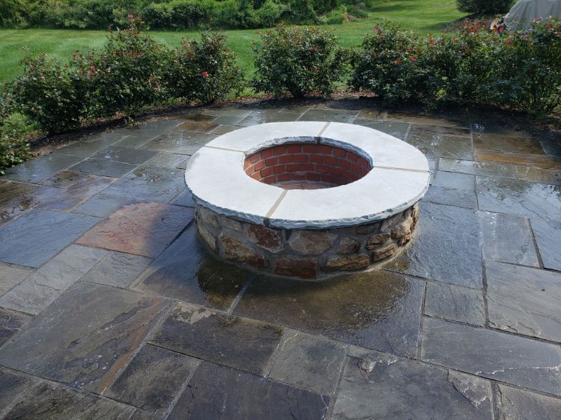 Robert B. Scalera Mason Contractor Image