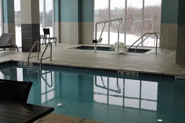 Images Holiday Inn Express & Suites Hudson I-94 by IHG