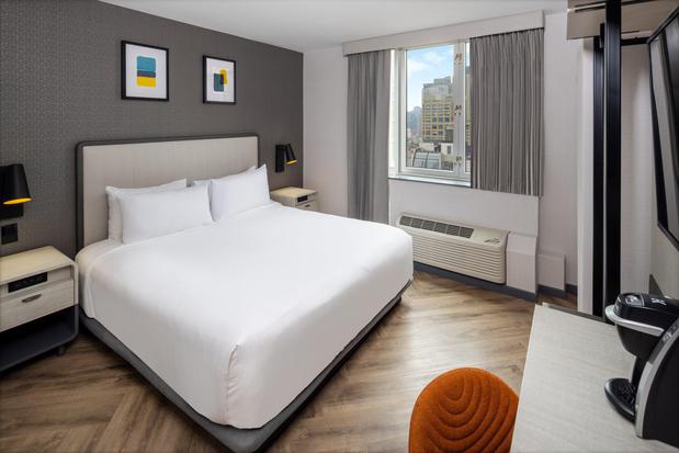 Images voco Times Square South New York, an IHG Hotel