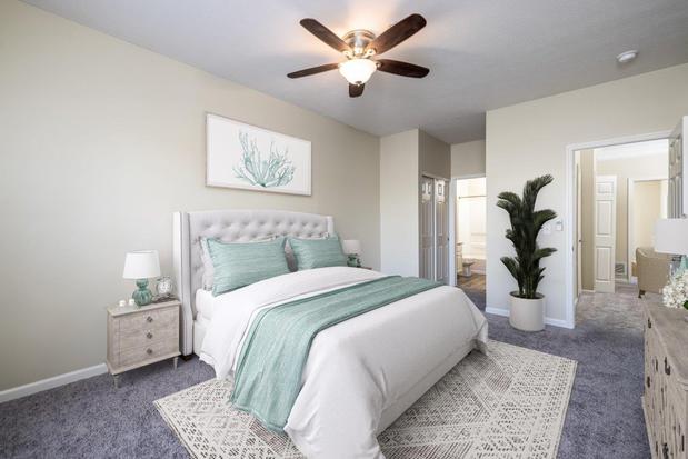 Images Christopher Wren Apartments & Townhomes