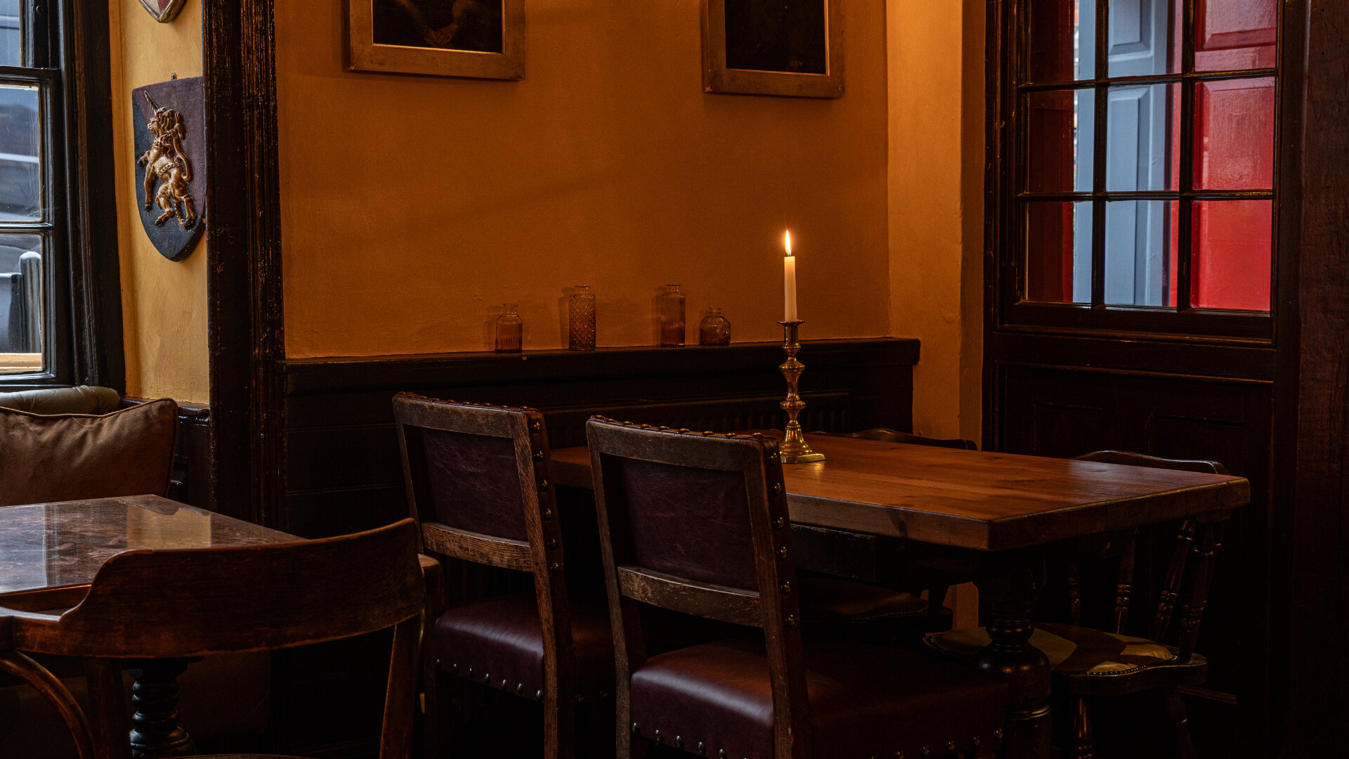 Images The Blue Boar