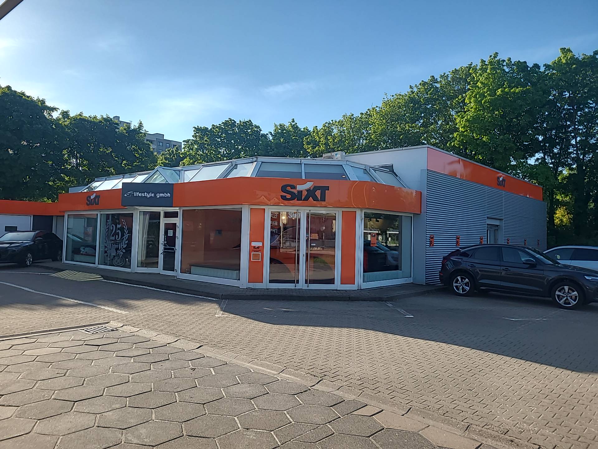 SIXT Autovermietung Karlsruhe Süd, Battstr. 2a in Karlsruhe