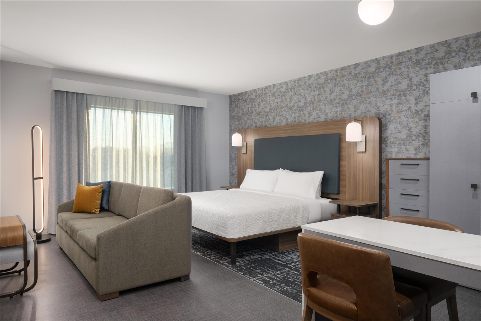 Guest room
