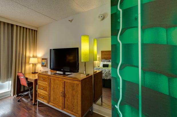 Images Hotel Indigo Columbus Architectural Center by IHG