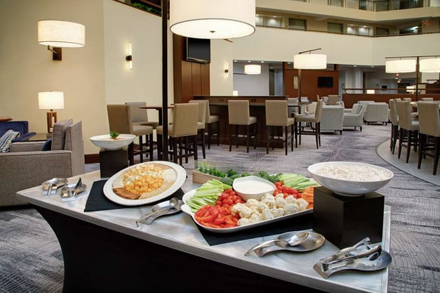 Images Embassy Suites by Hilton Detroit Troy Auburn Hills