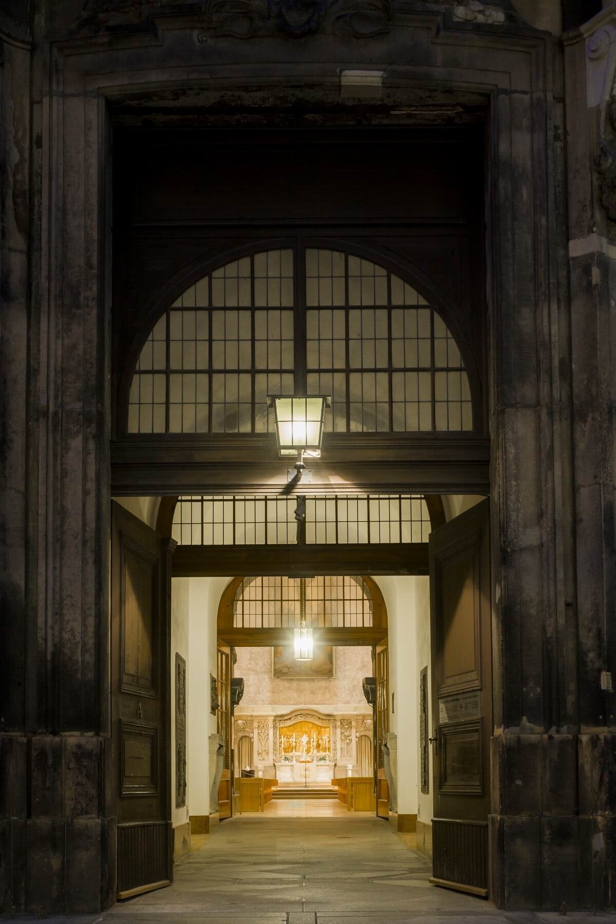 Kreuzkirche Dresden, An der Kreuzkirche 1 in Dresden