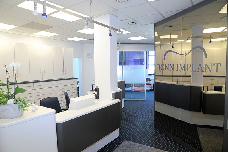 Dr. med. dent. Parvin Nazarli, Rochusstr. 160-162 in Bonn