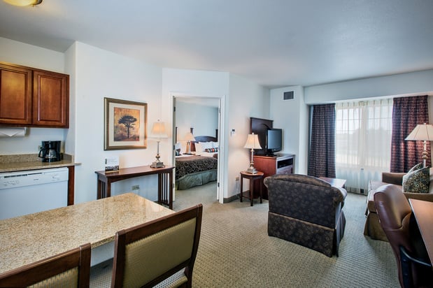 Images Staybridge Suites Rockford by IHG