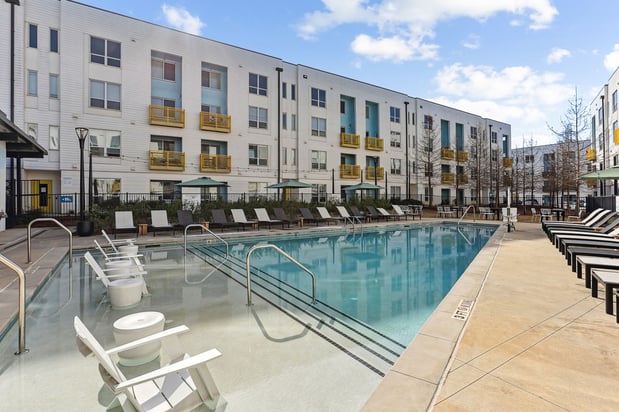 Images The Skylark Apartments