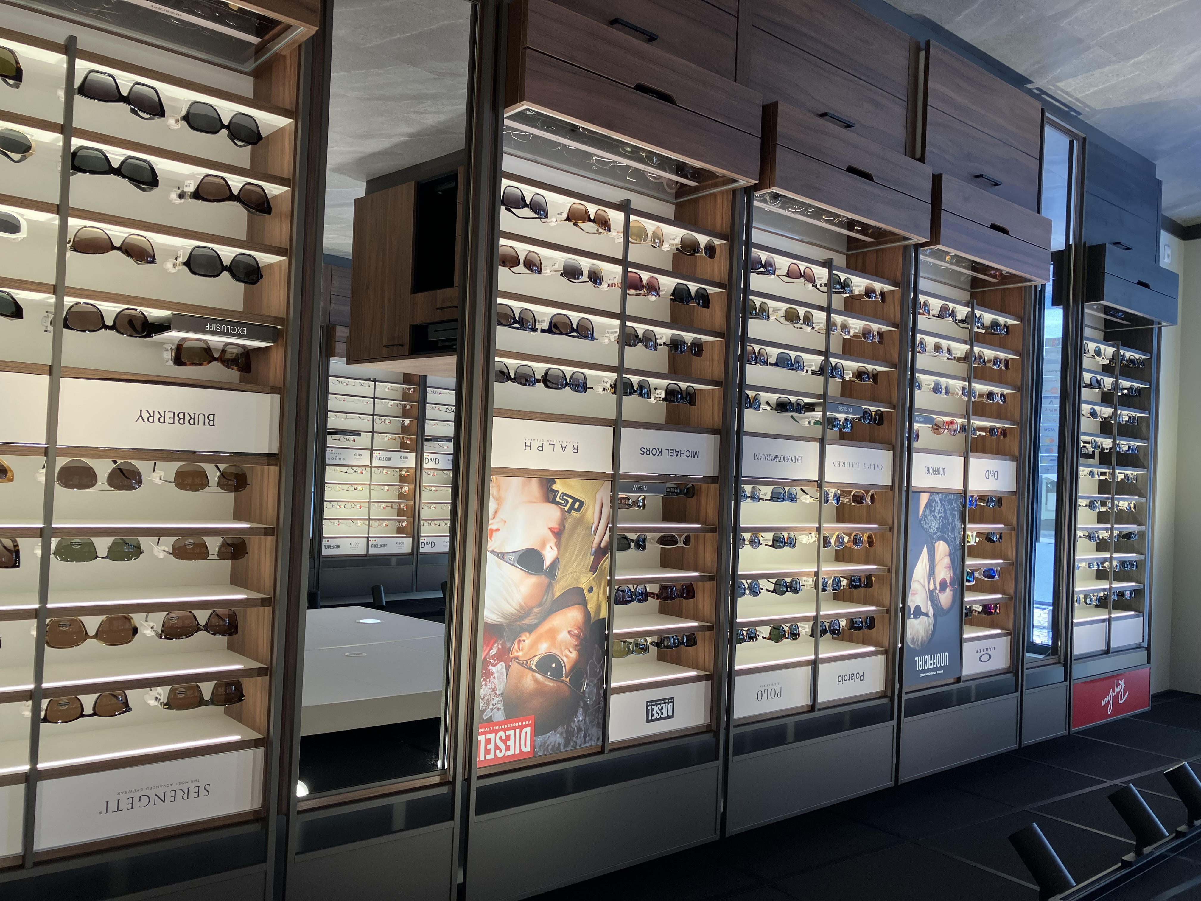 Images Pearle Opticiens Poperinge