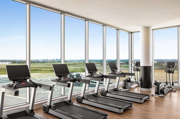 Images Hilton BNA Nashville Airport Terminal