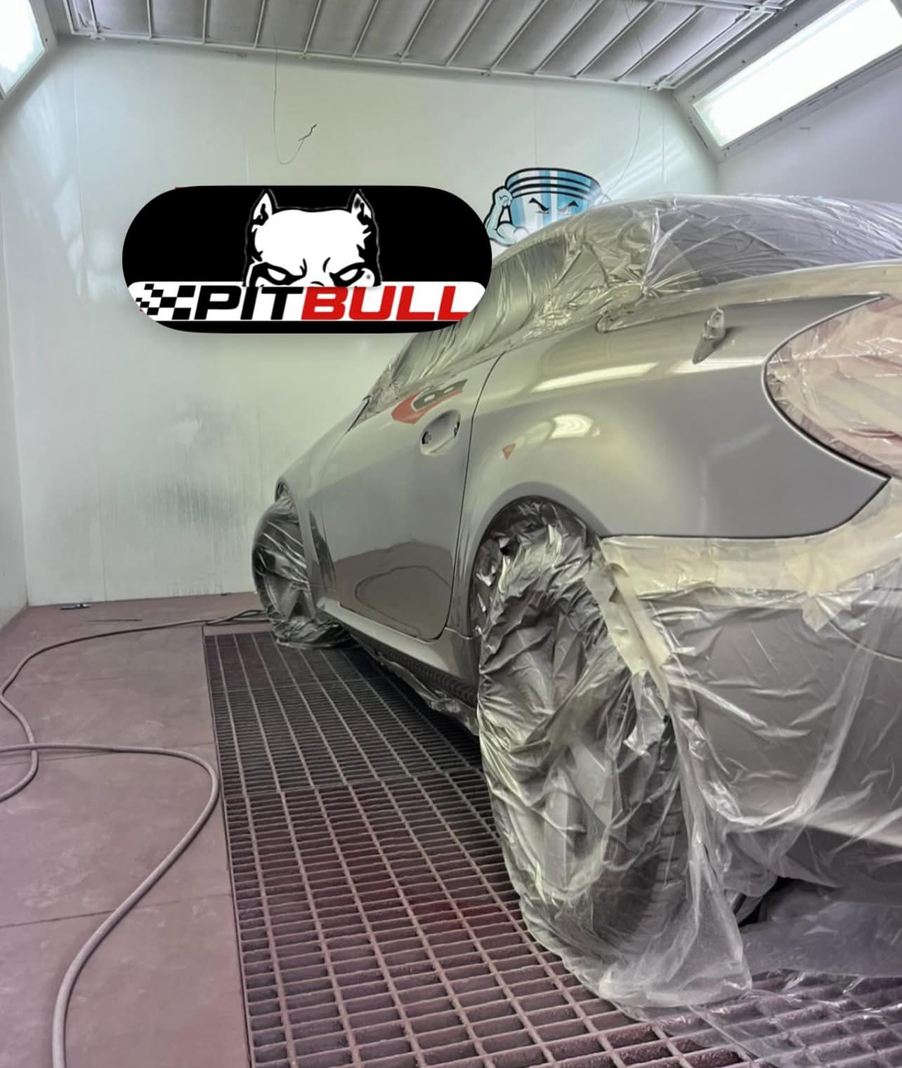 Images Piltbull Garage