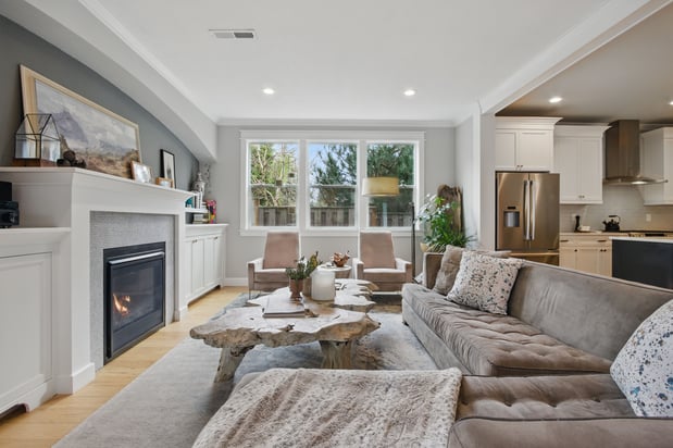 Images Phyllis Podolske, REALTOR | Premiere Property Group