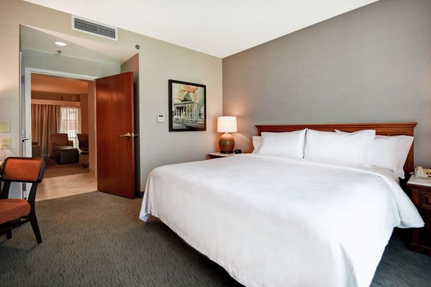 Images Embassy Suites by Hilton Little Rock