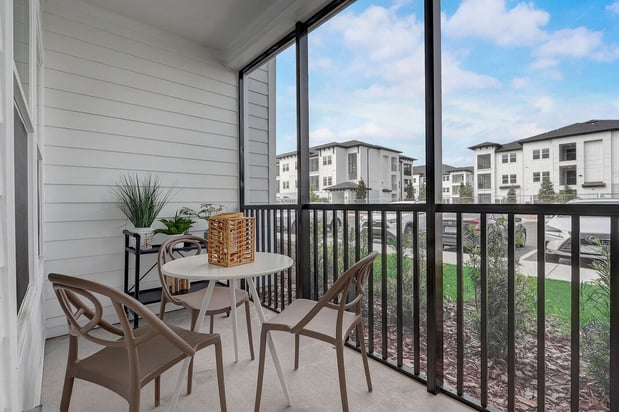 Images Ascend Reunion Crossing